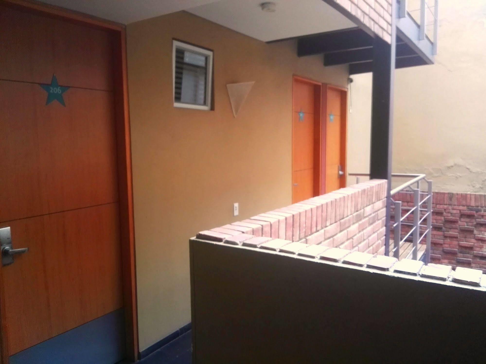 Hotel Ayenda Abitare 56 Bogotá Exterior foto